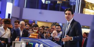 obra-do-tunel-santos-guaruja-deve-comecar-no-fim-do-ano,-diz-ministro