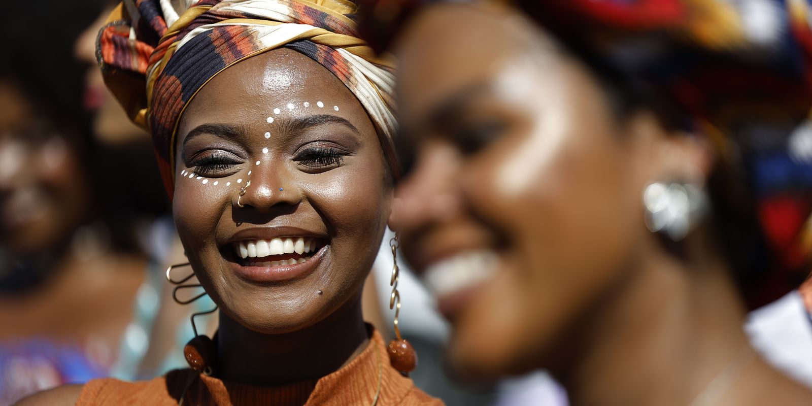 especialistas-defendem-atencao-especifica-para-saude-da-pele-negra