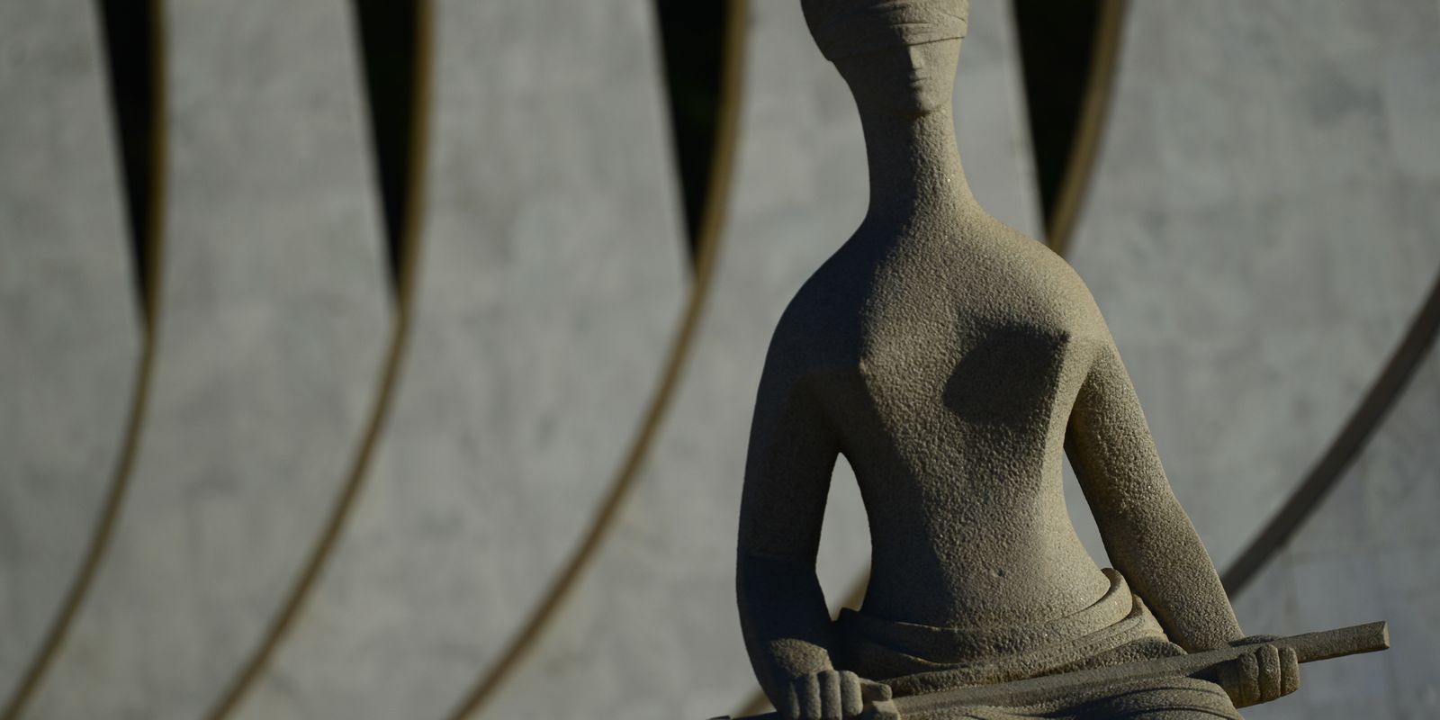 moraes-pede-monitoramento-diario-da-tornozeleira-de-cid