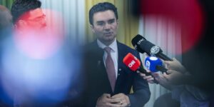 celso-sabino-deixa-o-ministerio-do-turismo