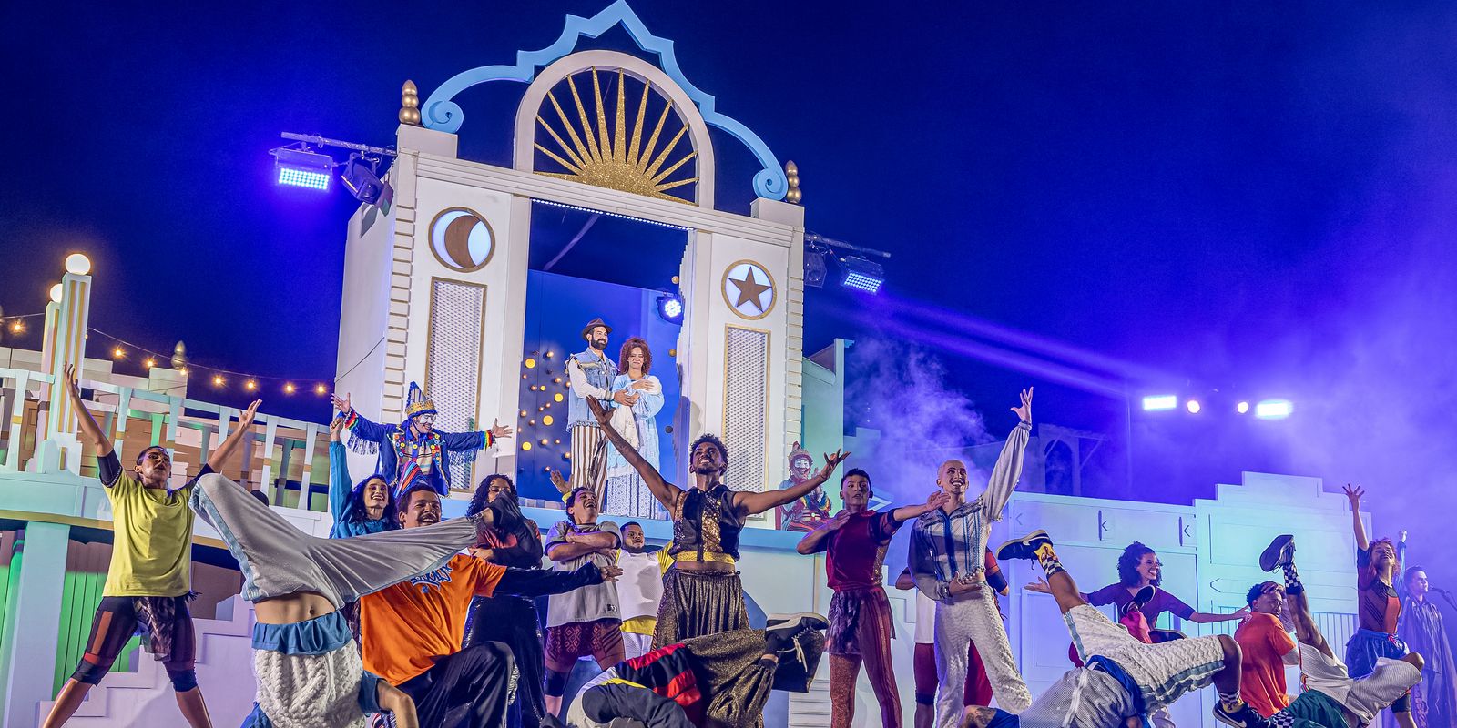 baile-do-menino-deus-marca-temporada-natalina-em-recife