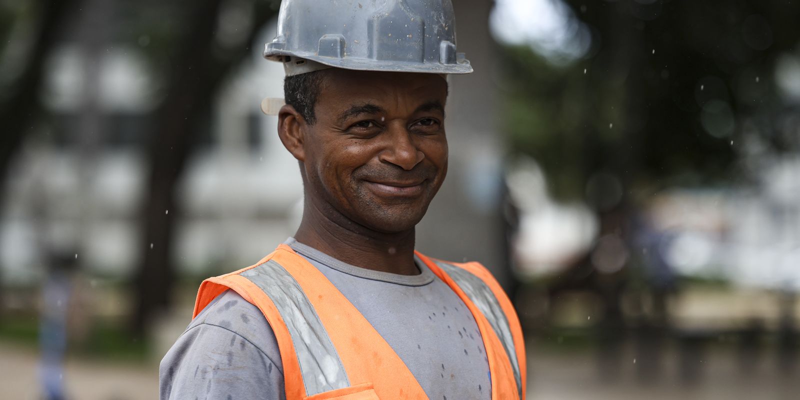 ir-zero-para-quem-ganha-ate-r$-5-mil-vale-nos-salarios-pagos-este-mes