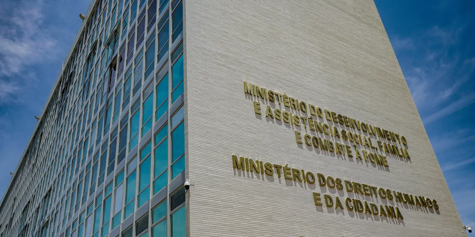 Ministérios reagem à absolvição de homem que estuprou menina em MG