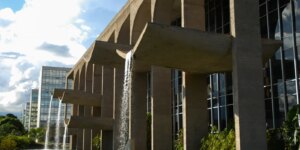 ministerio-da-justica-abre-processo-contra-site-de-revenda-de-ingresso