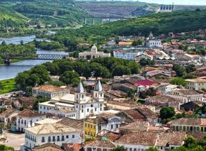 bahia:-capital-e-simbolicamente-transferida-de-salvador-para-cachoeira