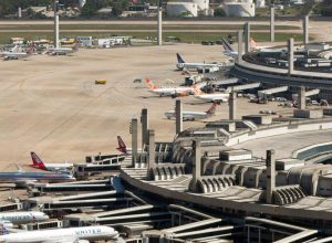 movimento-nos-aeroportos-brasileiros-cresce-10%-em-2025