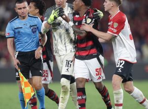 conmebol-anula-2o-amarelo-e-libera-plata-para-defender-o-flamengo