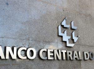 mercado-financeiro-reduz-previsao-da-inflacao-para-4,81%