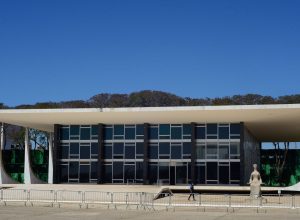 stf-reconhece-a-omissao-do-congresso-por-nao-taxar-grandes-fortunas