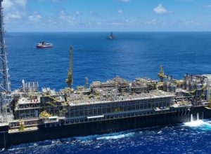 petrobras-inicia-operacao na plataforma-p-78-no campo-de-buzios