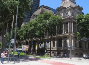 museu-de-belas-artes-e-homenageado-em-livro-de-zuzana-paternostro