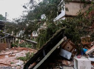 lula-assina-mps-de-apoio-as-vitimas-das-enchentes-em-minas-gerais