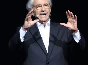 ator-e-diretor-teatral-juca-de-oliveira-morre,-aos-91-anos,-em-sp