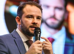 ministro-da-fazenda-inicia-agenda-internacional-nos-eua-e-na-europa