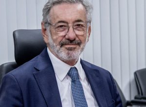novo-ministro-do-desenvolvimento-apoia-jornada-de-40-horas