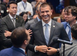 pdt-aciona-stf-para-anular-eleicao-de-douglas-ruas-na-alerj