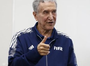 tecnico-do-tetra,-carlos-alberto-parreira-e-internado-no-rio