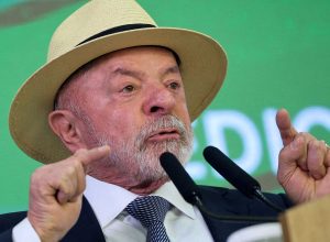 atitude-irresponsavel,-diz-lula-apos-revogacao-de-visto-de-embaixadora