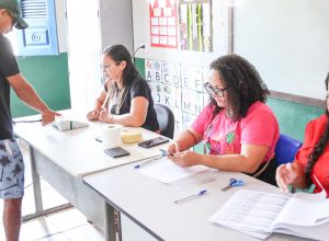 eleitores-participam-de-eleicao-simulada-no-maranhao