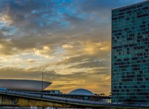 senado:-oposicao-obstrui-e-fim-da-escala-6×1-nao-vai-a-plenario