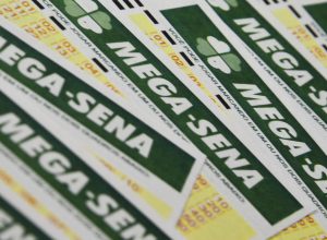 mega-sena-acumula-e-proximo-sorteio-tera-premio-de-r$-70-milhoes
