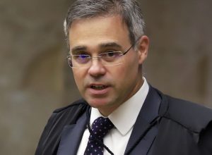 mendonca-rejeita-acao-contra-reajuste-do-bolsa-familia